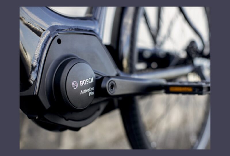 Vélo de Ville Électrique Trek District+ 4 Lowstep Shimano Nexus 7V 400Wh 700mm Noir Dnister 2023 – Image 3